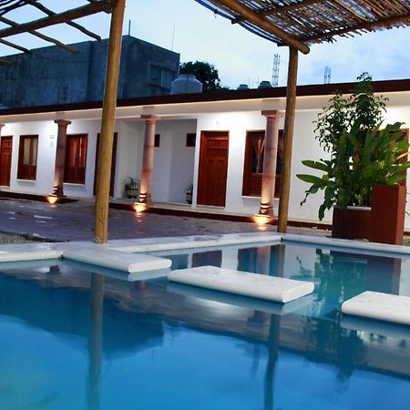 Hotel Las Mestizas Валядолид Екстериор снимка