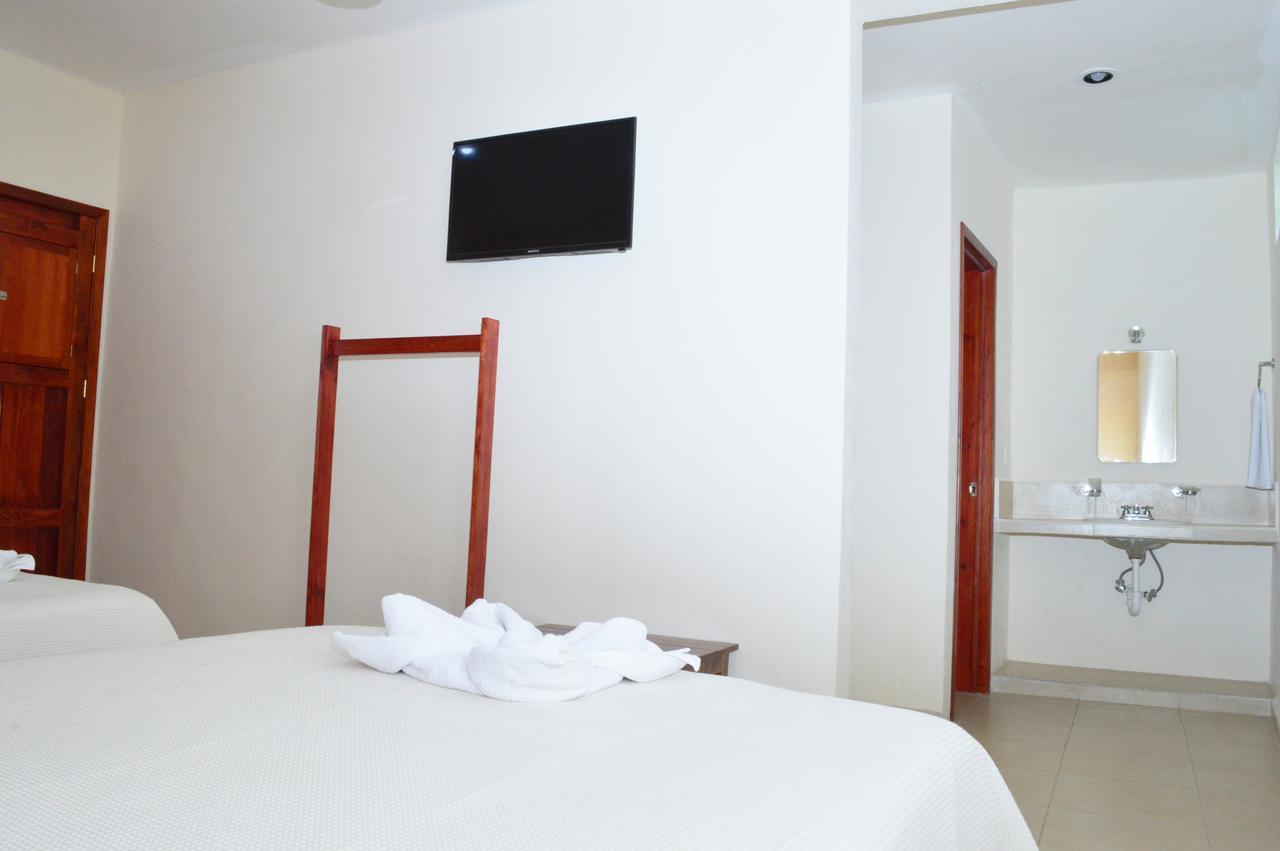 Hotel Las Mestizas Валядолид Екстериор снимка