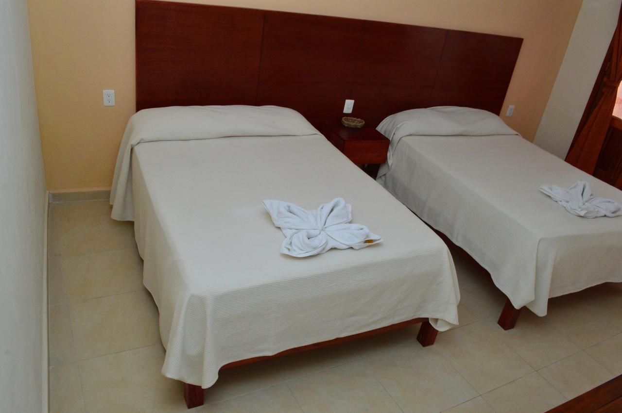 Hotel Las Mestizas Валядолид Екстериор снимка